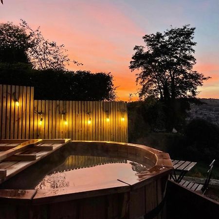 Secluded Lodge With Spectacular Views And Hot Tub! باث المظهر الخارجي الصورة
